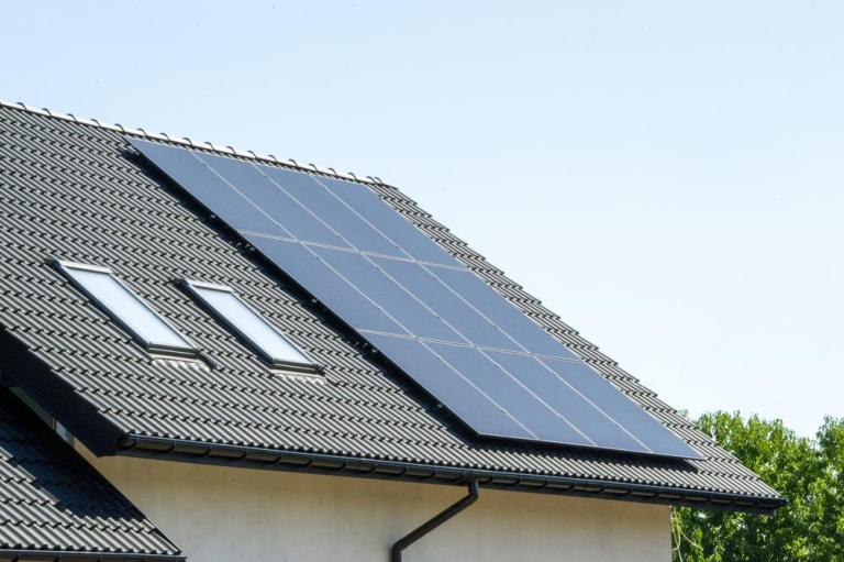 Le surplus d'électricité photovoltaïque se revend près de Besançon